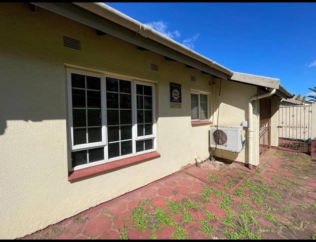 3 BEDROOM SIMPLEX FOR SALE IN NEW GERMANY